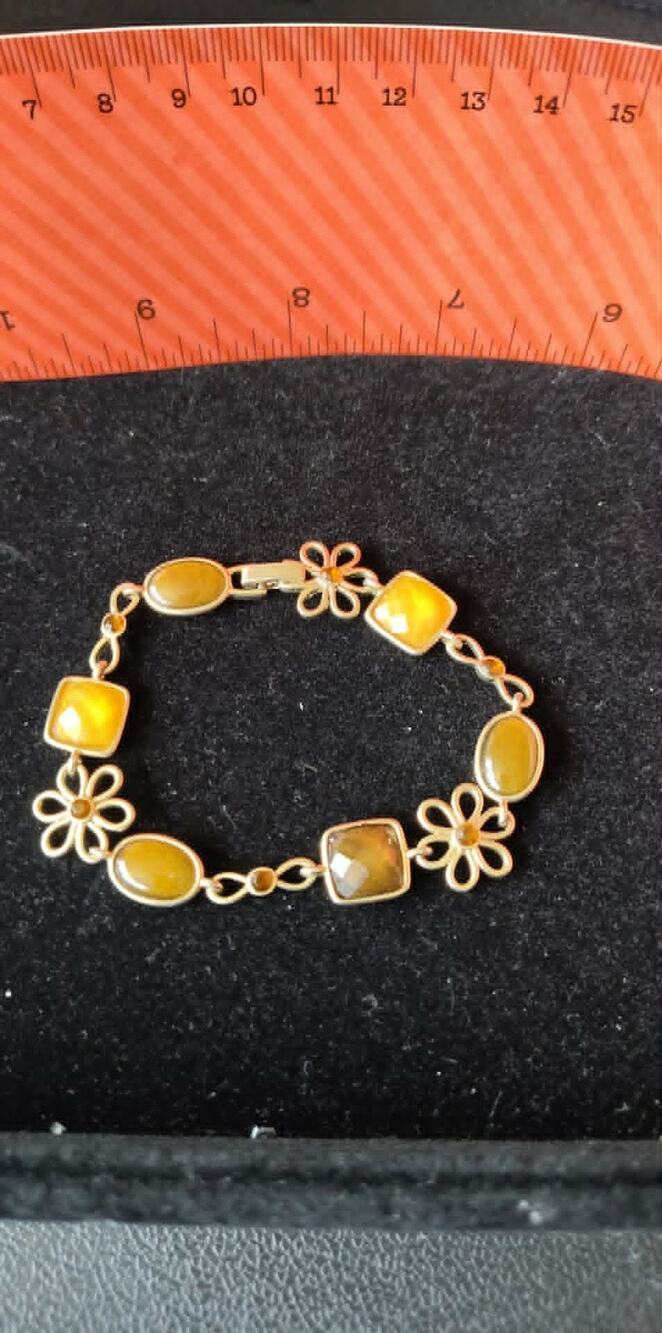Vintage gold-toned bracelet, yellow & brown stones